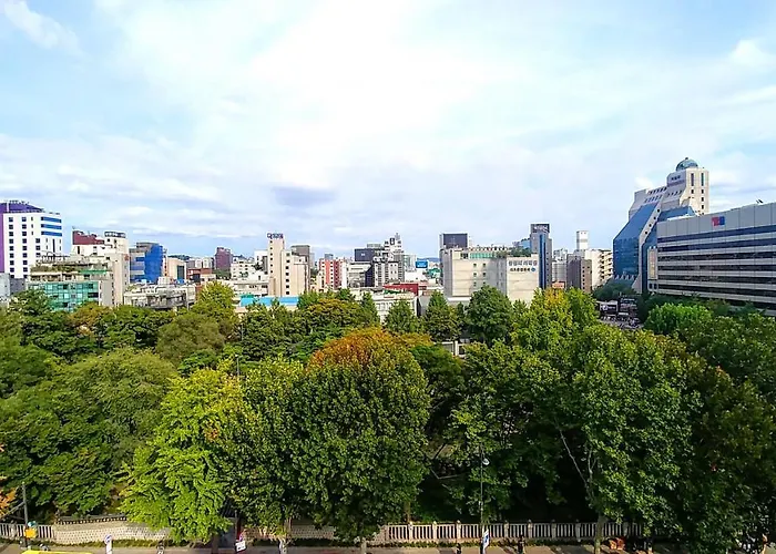 In 2* Seoul